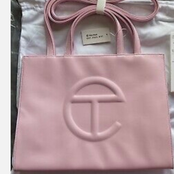 Telfar Handbags - New🌹Telfar bubblegum pink🌺